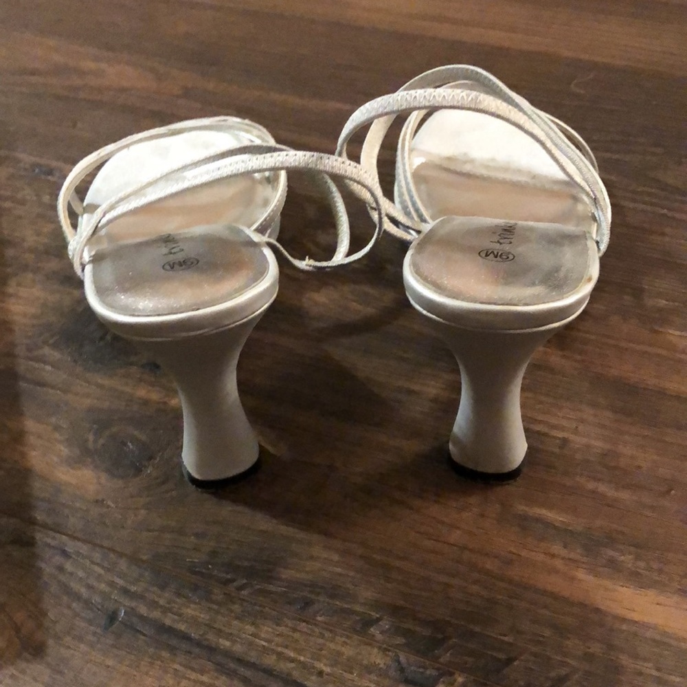 Silver dress shoes - Picture 4 of 9